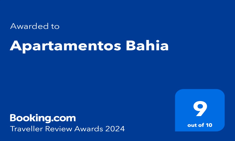 Apartamentos Bahía Recibe el Traveller Review Awards